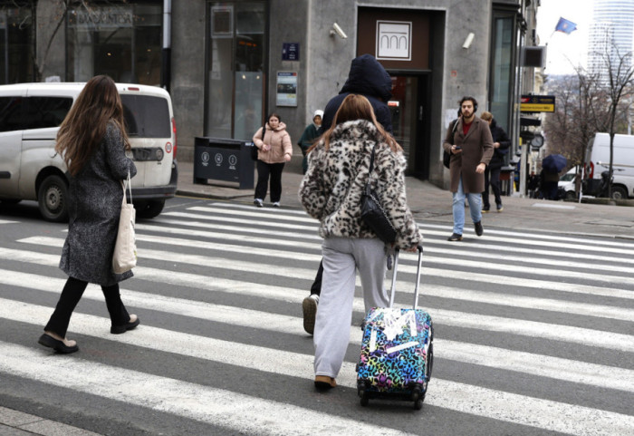 Ujutru mraz, tokom dana oblačno uz slabe padavine: Temperatura do osam stepeni