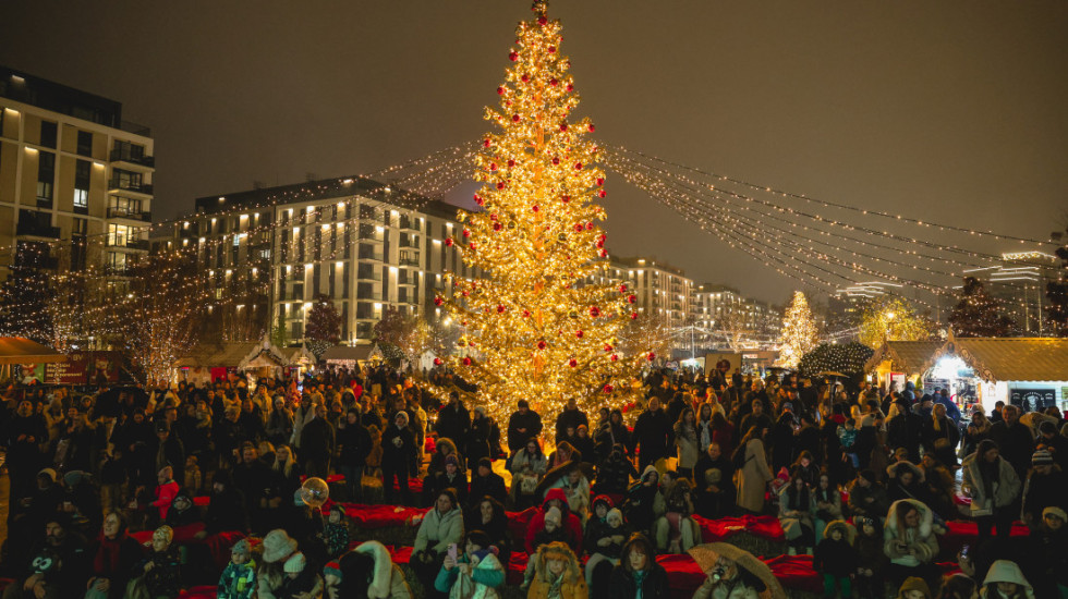 Više od pola miliona posetilaca u prva dva vikenda Zimske bajke u Beogradu na vodi