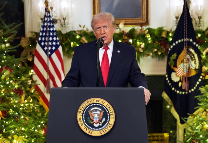 Trampovo obraćanje naciji: Bajdenova administracija ostavila haos, izvukao sam Ameriku sa ivice propasti