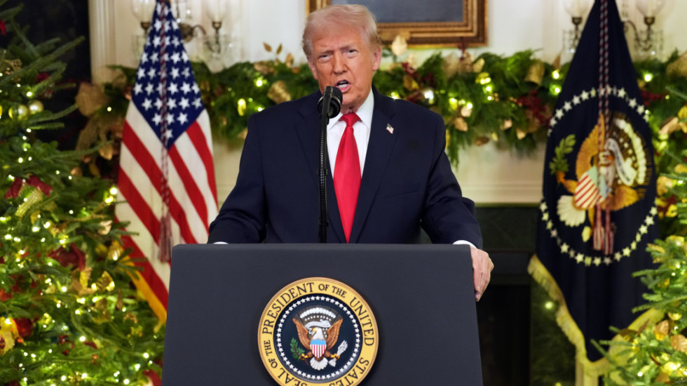 Trampovo obraćanje naciji: Bajdenova administracija ostavila haos, izvukao sam Ameriku sa ivice propasti