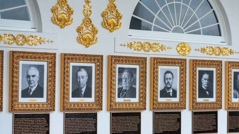 "U Trampovom stilu": Nove pločice na "Predsedničkoj stazi slavnih" pune oštrih opisa njegovih prethodnika