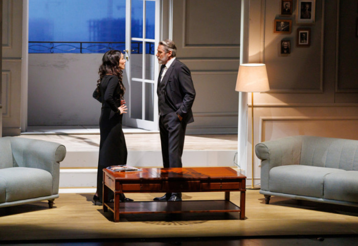 Ovacije i aplauz u JDP: Premijerno izveden "Narodni poslanik" u režiji Vite Taufera