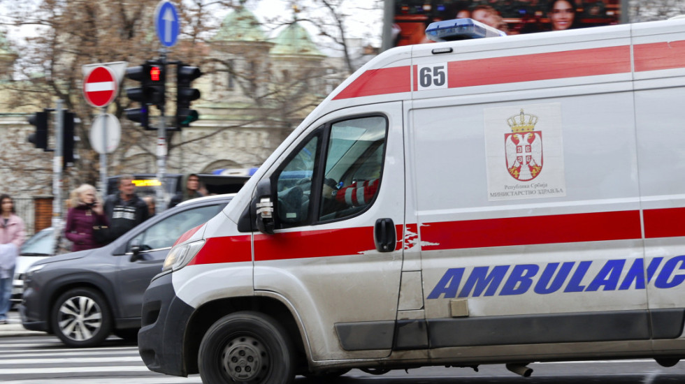 Muškarac povređen u požaru u naselju Umka