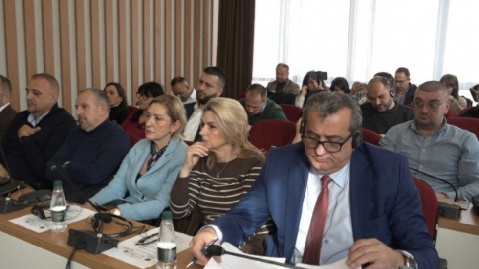 Odbornici četiri opštine na severu izglasali izlazak iz Asocijacije kosovskih opština