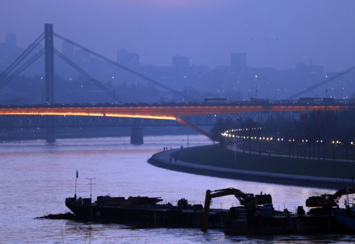 Ujutru mraz, tokom dana sunčano: Temperatura do 19 stepeni