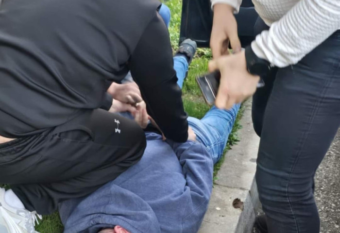 Uhapšen vozač kamiona zbog krijumčarenja 10 stranih državljana, uhvaćen na graničnom prelazu Šid