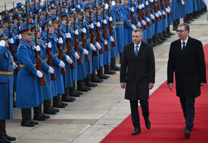 (FOTO/VIDEO) Slovački predsednik Pelegrini u dvodnevnoj poseti Srbiji: Dočekao ga predsednik Srbije Aleksandar Vučić