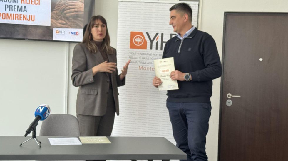 Autoru "Dijagnoze" Borislavu Višnjiću prva nagrada "Snagom riječi prema pomirenju" za emisiju o vojnom logoru "Lora"