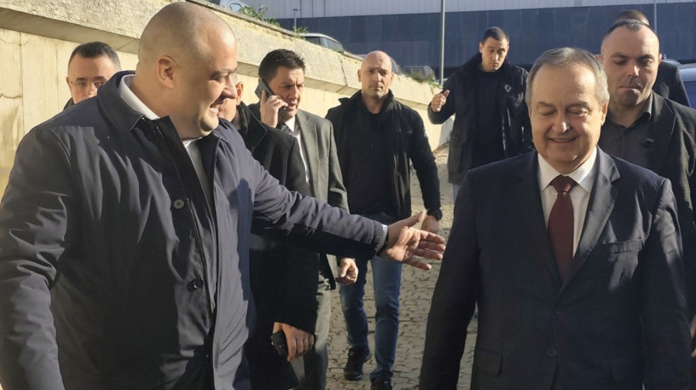 Dačić u radnoj poseti Nezavisnom sindikatu policije, najavio novi Posebni kolektivni ugovor za policijske službenike