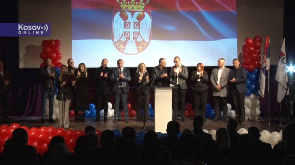 (FOTO) Miting Srpske liste u Štrpcu: "Izbori 28. decembra dan odluke za srpski narod"
