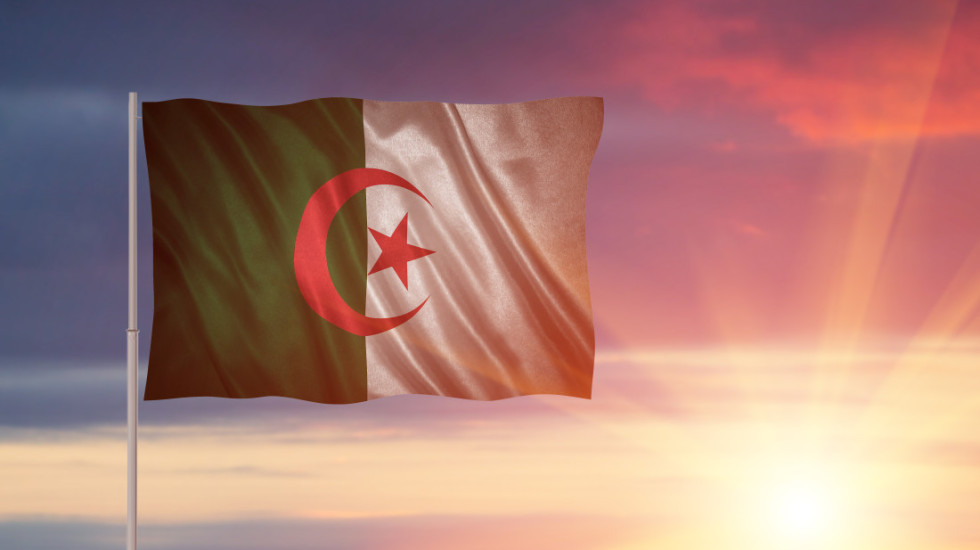 Alžir usvojio zakon kojim se francuska kolonizacija zemlje proglašava zločinom