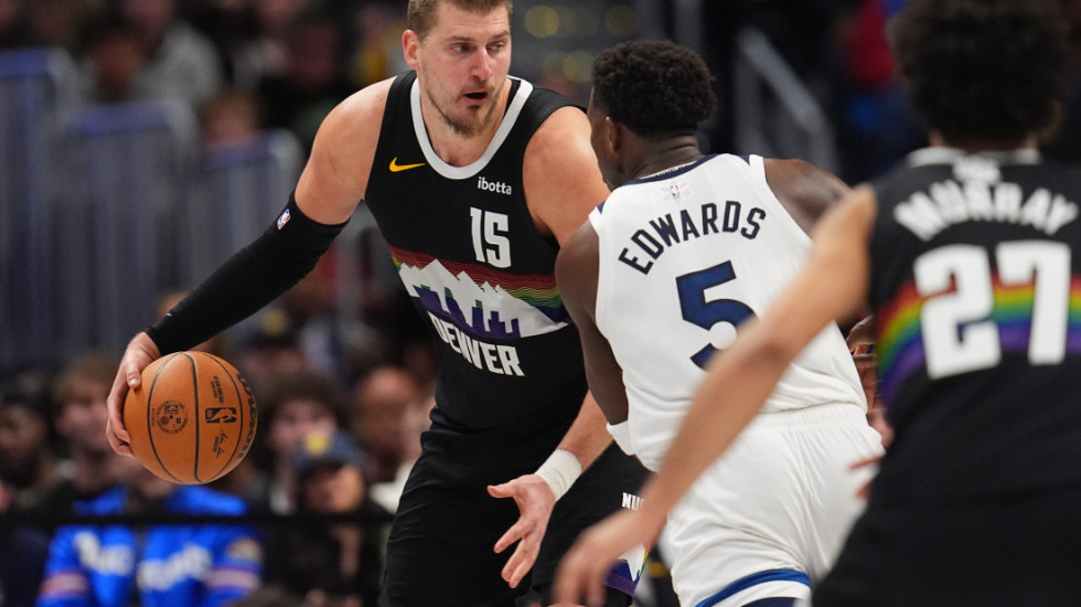 (VIDEO) Spektakl u Denveru: Jokić 56 poena, 179. tripl-dabl i pobeda Nagetsa