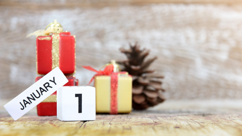 Zašto Nova godina počinje 1. januara: Od drevnih rituala i zvezda do savremenih proslava