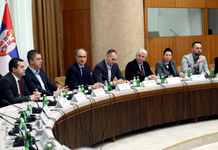 Macut sa rektorima i dekanima četiri univerziteta razgovarao o radu visokoškolskih ustanova i primeni sistema SPIRI