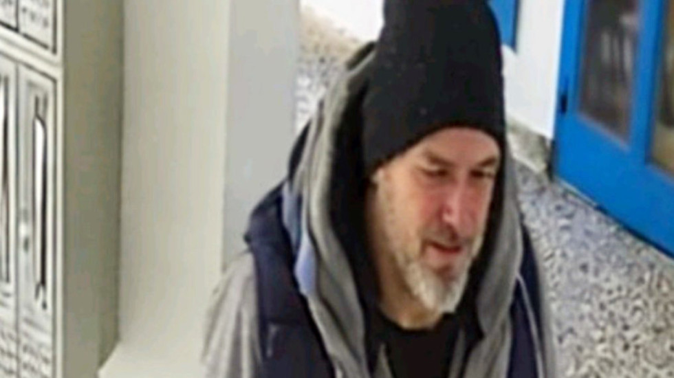 MUP pokrenuo potragu za muškarcem koji je izbo ženu na Novom Beogradu