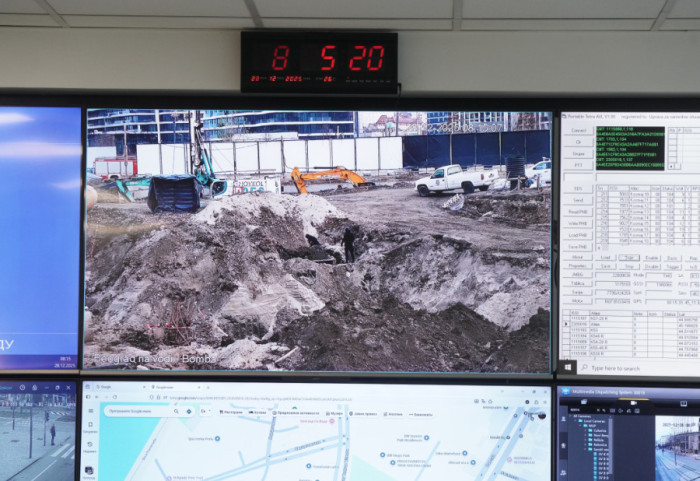 (FOTO) Akcija uklanjanja avio-bombe u Beogradu na vodi: Pola tone eksploziva biće deaktivirano na Pasuljanskim livadama