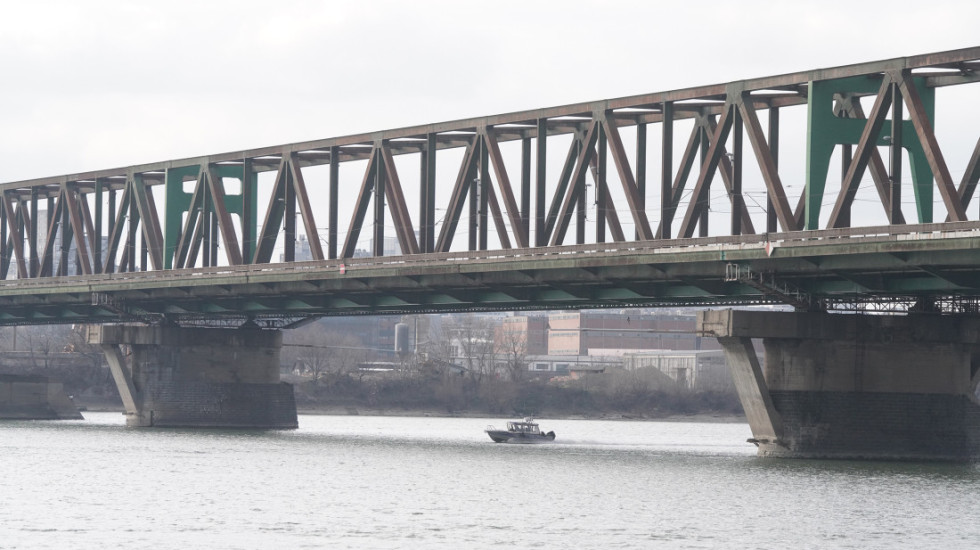 RHMZ: Vodostaj na rekama u stagnaciji i opadanju, led na Tisi
