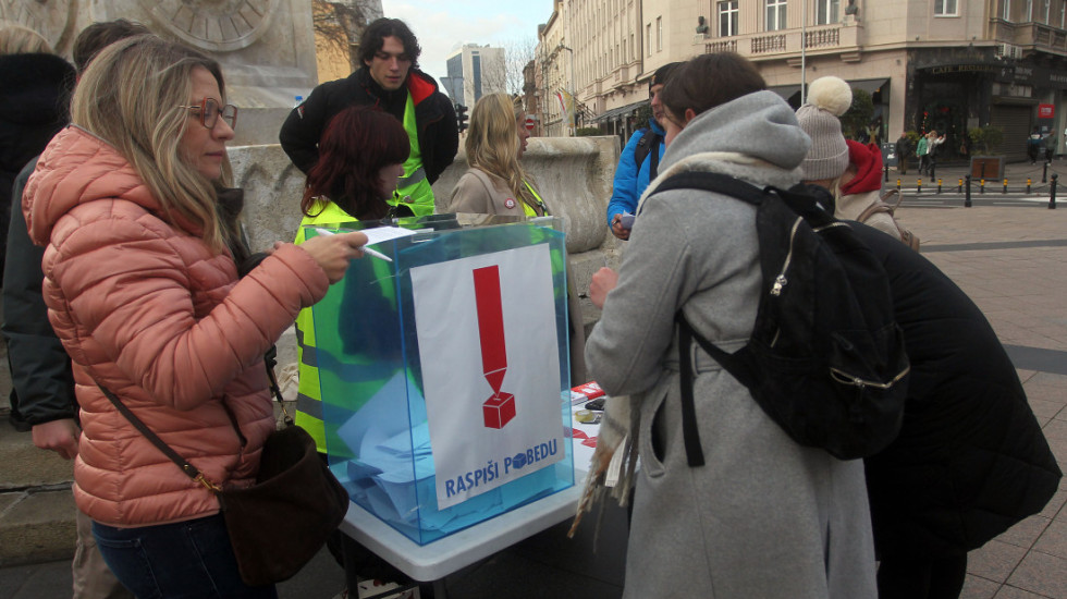 Studenti u blokadi proširili akciju prikupljanja potpisa za raspisivanje izbora i na dijasporu