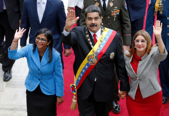 Vrhovni sud Venecuele naložio da Delsi Rodrigez preuzme dužnost predsednika