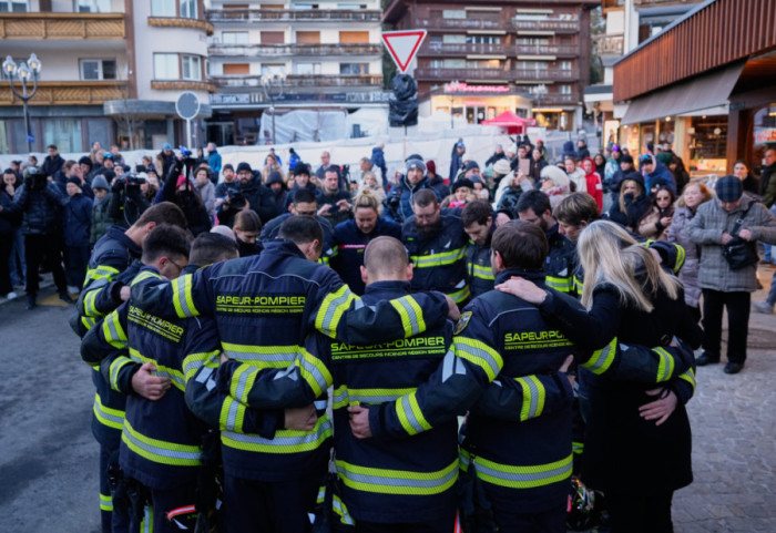 Policija identifikovala još 16 žrtava požara u Kran-Montani, među njima dve osobe s Balkana