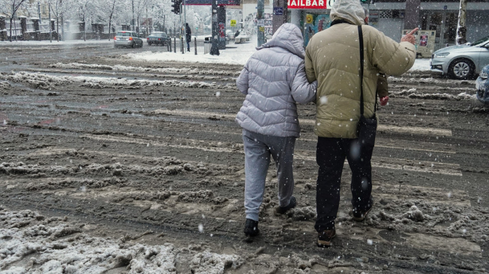 RHMZ upozorava: Tokom dana i noći moguća ledena kiša i sneg, košava sa udarima do 100 kilometara na sat