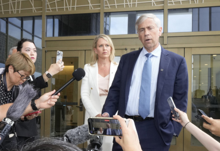 Madura na sudu zastupa advokat koji je branio Džulijana Asanža