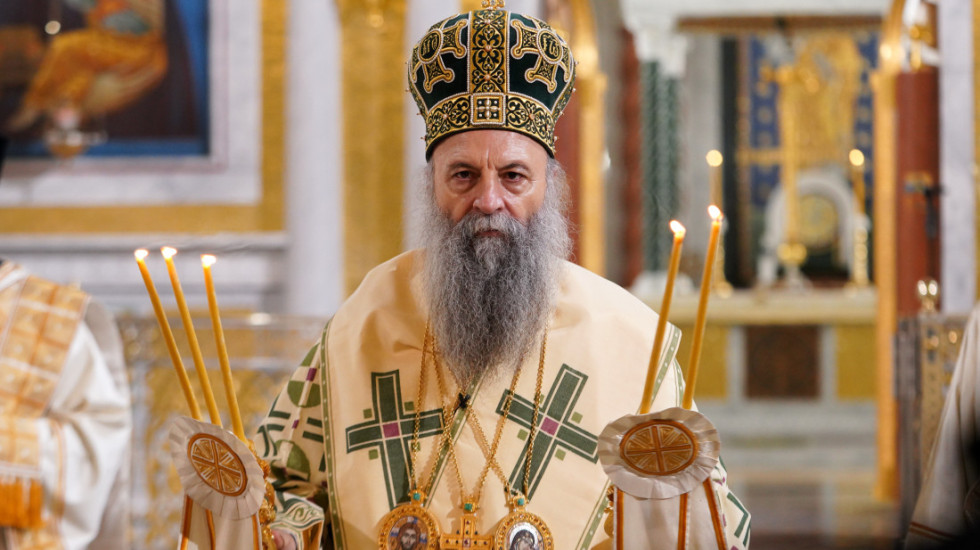 (FOTO) Patrijarh Porfirije služio božićnu liturgiju u Hramu Svetog Save na Vračaru