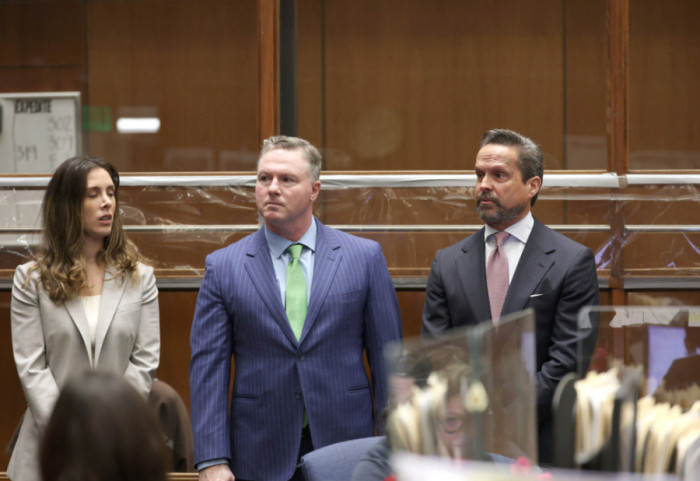 Odloženo iznošenje optužnice protiv Nika Rajnera za ubistvo roditelja, advokat se povukao iz slučaja