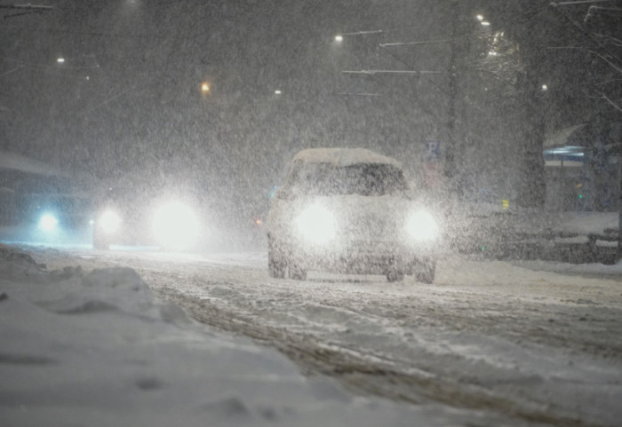 Sneg okovao Srbiju: U Loznici 10.500 ljudi bez struje, RHMZ apelovao na oprez u saobraćaju