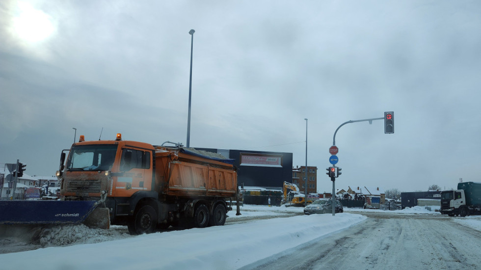 Sofronijević: Prohodni putevi prvog i drugog prioriteta, izbegavati planinske prevoje