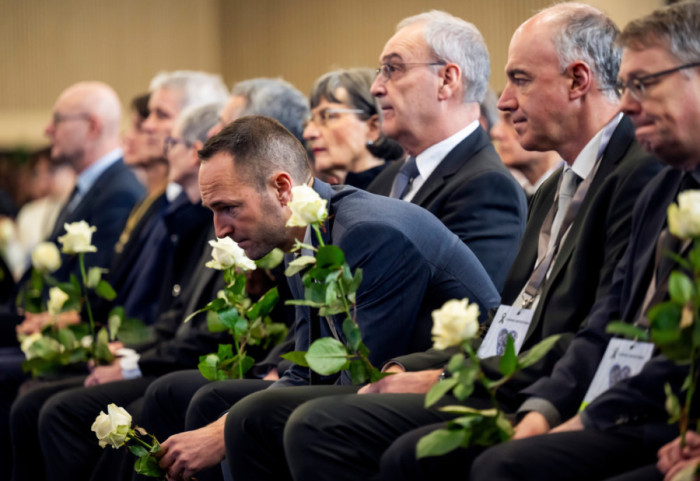 (FOTO) Komemoracija žrtvama požara u baru u Kran Montani: Prisustvuju predstavnici više od 30 zemalja