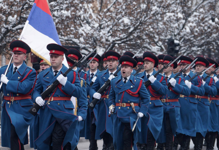(FOTO) Dan Republike Srpske: Svečani defile u Banjaluci, liturgiju služi patrijarh Porfirije