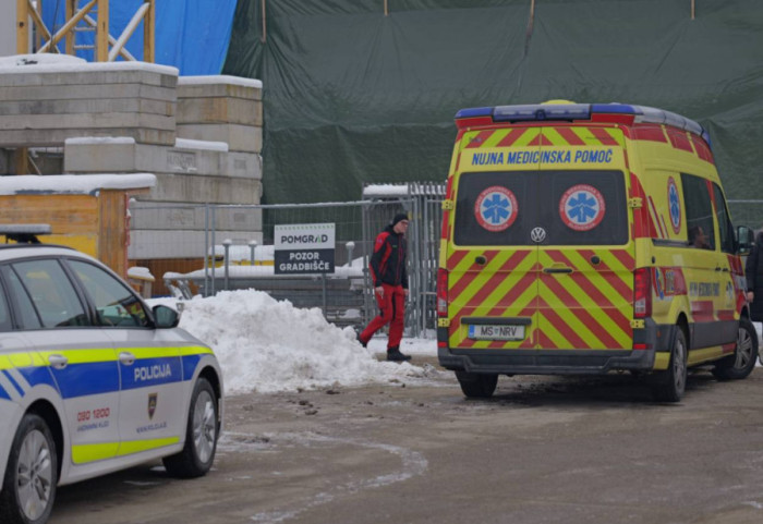 (FOTO) Učenik (15) nožem povredio učenicu u srednjoj školi u Sloveniji, uhapšen nedaleko od školske zgrade