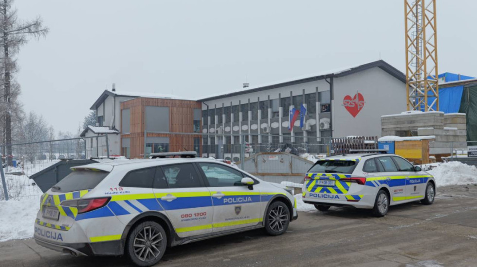 Ukradene spomen ploče iz bivšeg partizanskog logora u Sloveniji