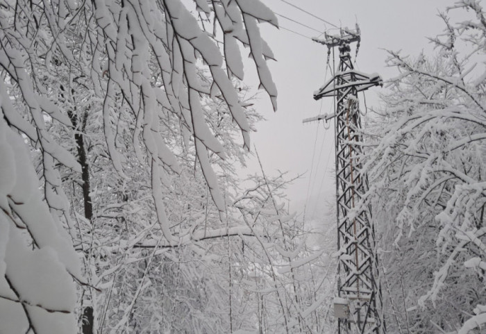 Zbog vremenskih nepogoda delovi Zubinog Potoka i Zvečana bez struje