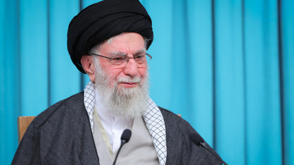 Iranski vrhovni vođa odobrio oproštaj i smanjio kazne za više od 2.000 osuđenika