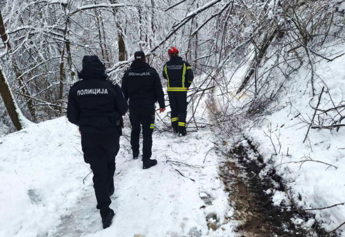 Nezavisni sindikat policije: Angažovanje policije i Žandarmerije ključno u borbi sa snežnim nepogodama