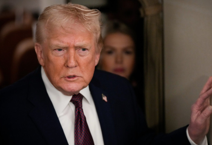 Tramp: SAD uvode carine od 25 odsto zemljama koje posluju sa Iranom