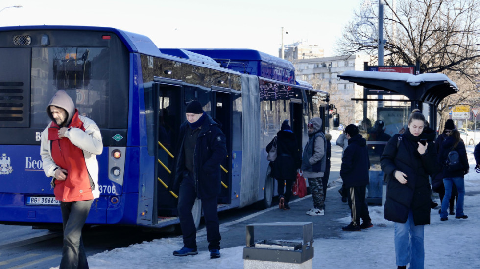 Da li je sneg postao političko pitanje: Vidović negira kolaps u Beogradu, Đurić tvrdi da je Niš položio ispit