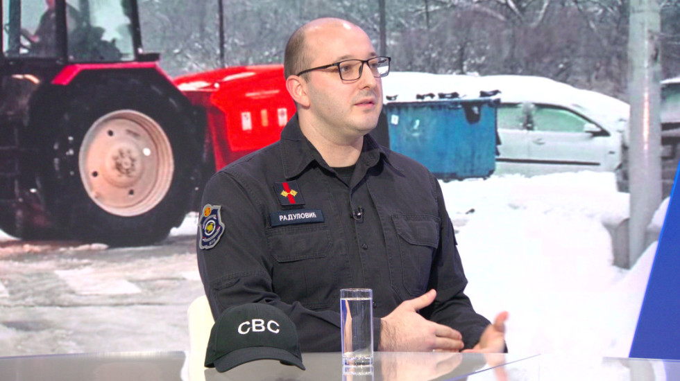 Inspektor Radulović o vremenskim nepogodama: "Donosimo hranu, vodu, drva, građani nas vole i poštuju"