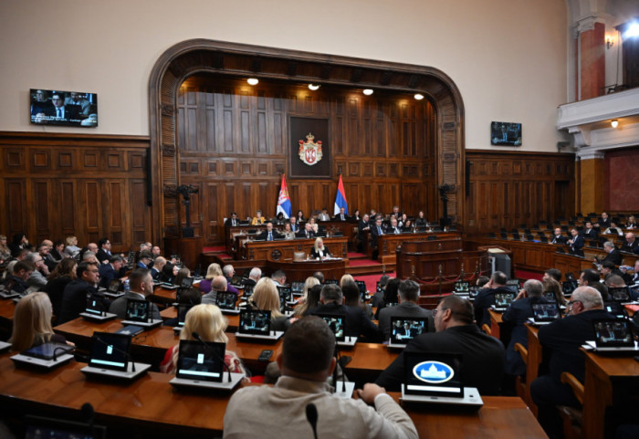 Vanredno zasedanje Skupštine Srbije: Na dnevnom redu 25 tačaka, pitanja za Vladu Srbije i institucije