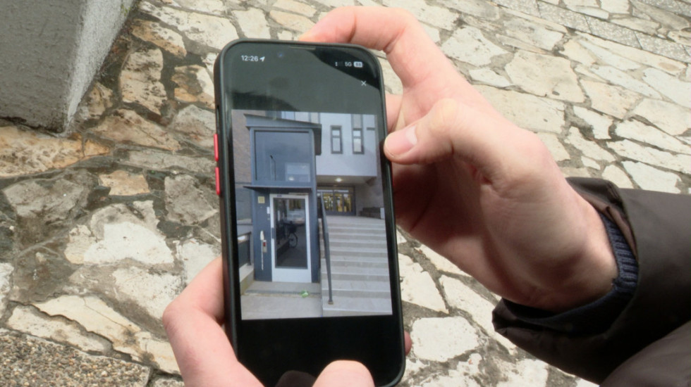 Aplikacija "Be my eyes" i platforma "Help hendikep" olakšavaju svakodnevni život osoba s invaliditetom