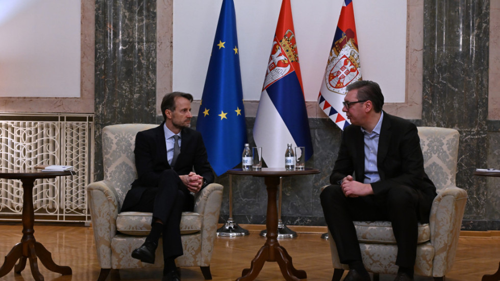 Vučić posle sastanka sa Bekeratom: Prioritet ostaje rad na vladavini prava, ekonomskim reformama i jačanju institucija