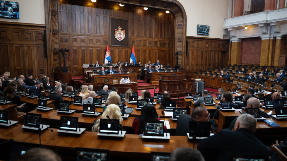 Nastavljena sednica Skupštine Srbije: Poslanici raspravljaju o 25 tačaka dnevnog reda, obuhvaćeni i pravosudni zakoni