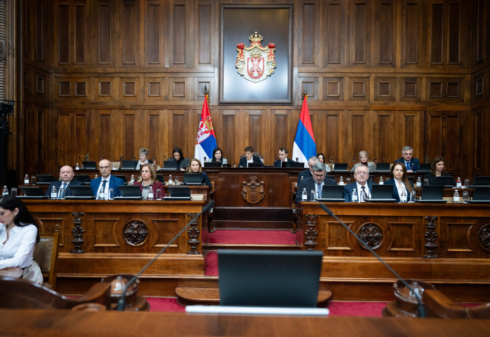 Sednica Skupštine Srbije biće nastavljena u sredu, dan kasnije nego što je planirano