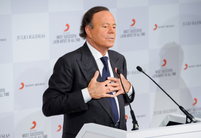 Iglesijas negirao optužbe: Ja sam žrtva klevete, nikada nisam prisiljavao ili omalovažavao žene