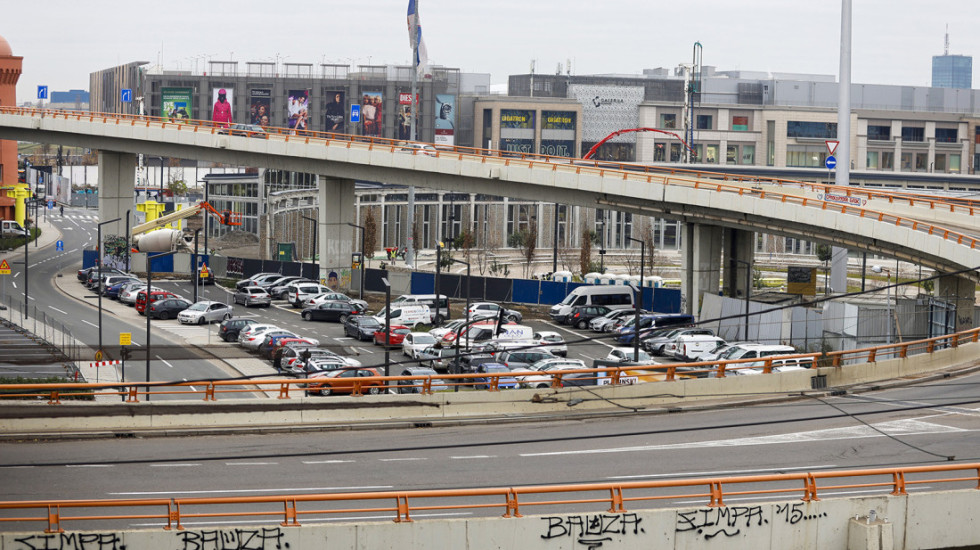 AMSS: Oprez zbog moguće poledice, teretnjaci na granicama čekaju do pet sati