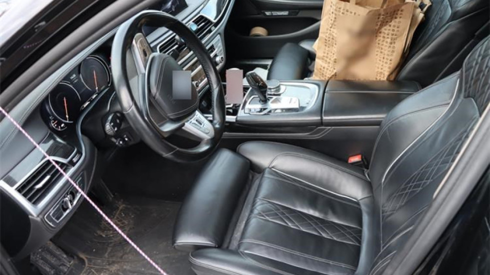 (FOTO) Uhapšen muškarac (35) u Zagrebu sa 4,5 kg kokaina: Drogu držao na suvozačkom mestu, povredio policajca