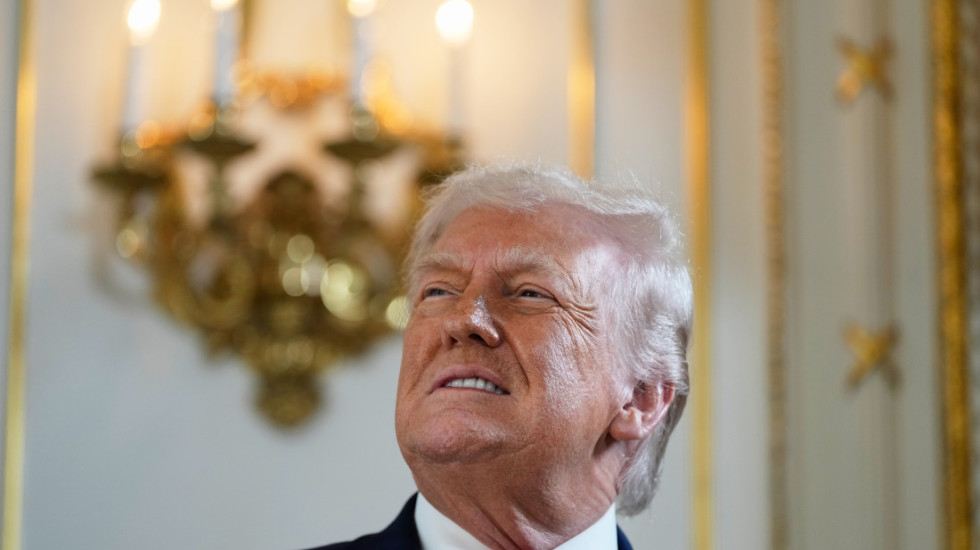 Tramp upozorio Iran da će "napasti snažnije" ako ne pristane na sporazum, Teheran odgovorio da će se braniti