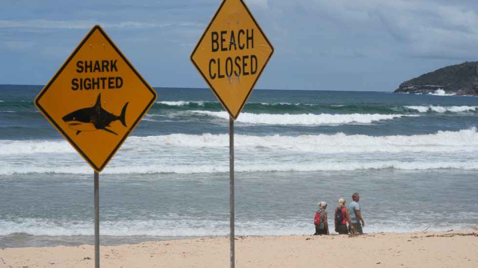 (FOTO) Borio se za život nakon napada ajkule: Dečak Niko Antić (12) preminuo u bolnici u Sidneju